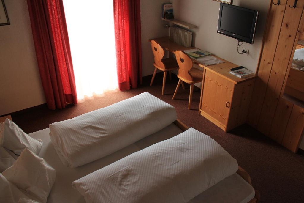 Hotel B&B Gasthof Zur Linde Rio di Pusteria Δωμάτιο φωτογραφία